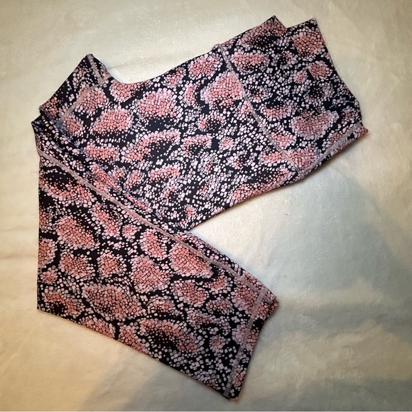 Fabletics Byzantine Posie Define Powerhold High-Waisted Legging Size XL - Picture 5 of 15